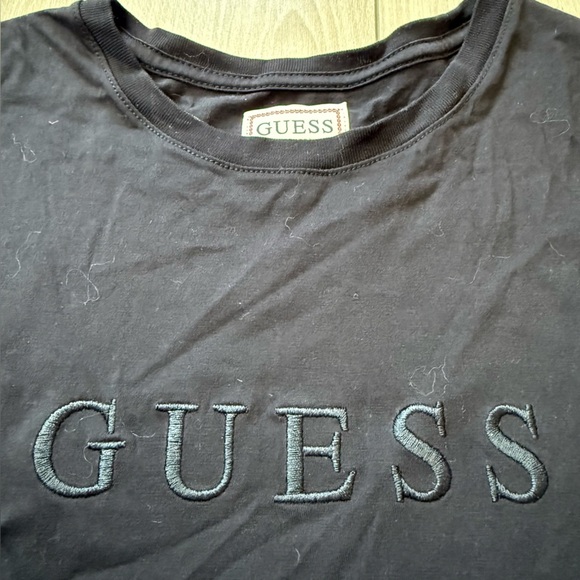 GUESS Logo Embroidered Women’s Classic Black Tee Size Small - Picture 8 of 8